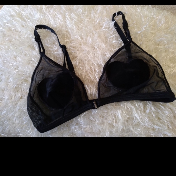 Sexy 🖤Heart Bra🖤/Lingerie Black Front closure 34C - Picture 4 of 4